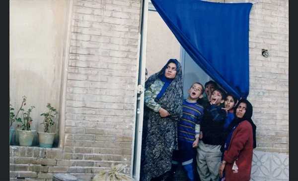 فیلم سینمایی چرخ محصول سال ۱۳۷۶ به کارگردانی غلامرضا رمضانی